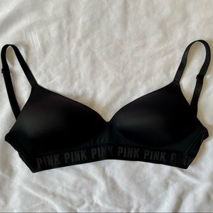 VSPINK Wear Everywhere Wireless Bra